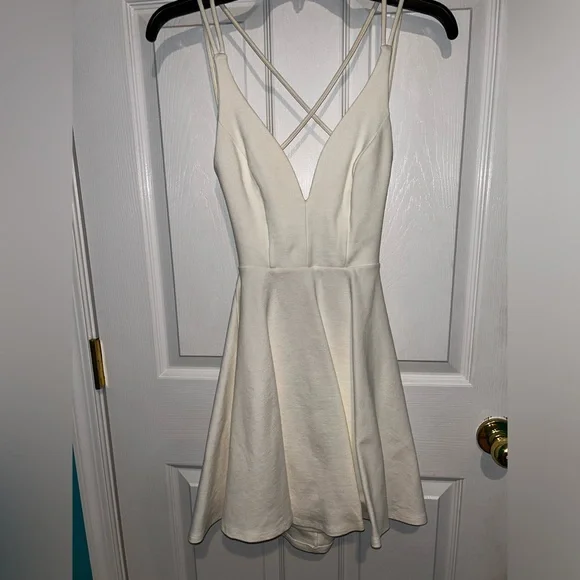 Dresses | Lulus Viral White Flowy Dress With Open Back | Poshmark